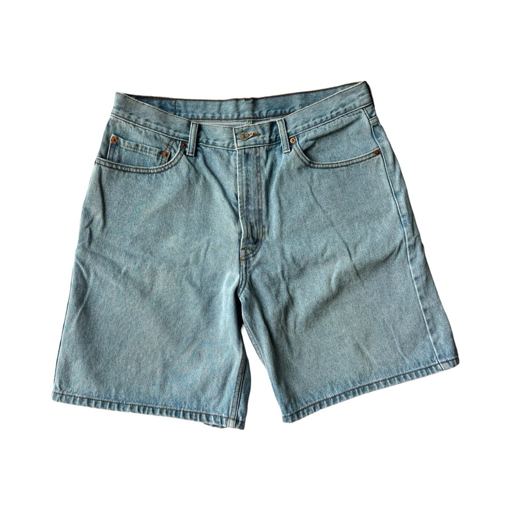 Vintage Levi's 550 High-Rise Relaxed Fit Shorts. Light Wash. Size W36, jorts